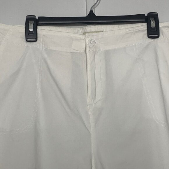 Caribbean Joe Women’s Chino Shorts in White - Picture 2 of 9